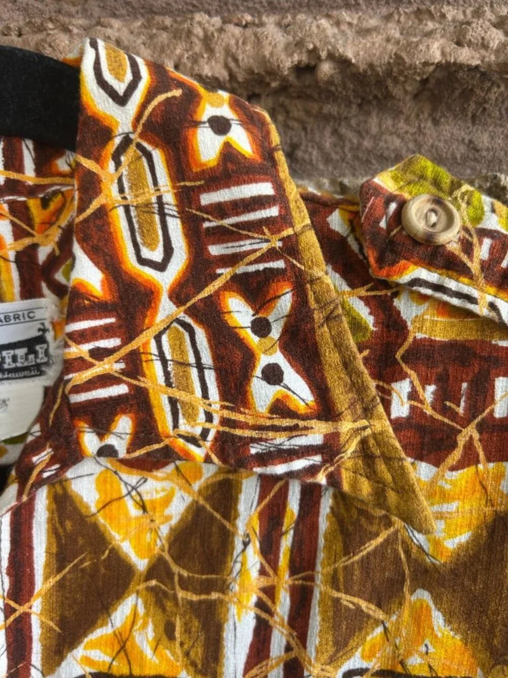Napili Men's Hawaiian Shirt Vintage 60s Barkcloth Tiki Tribal Front Zip Size S